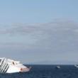 Costa Concordia (foto): 2 anni fa il naufragio08