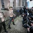 Femen a seno nudo davanti Consiglio Ue Putin killer06