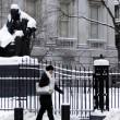 Nuove tempeste di neve paralizzano New York e il nord-est10