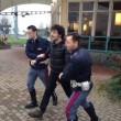 Max Gazzè dà un calcio al Pulcino Pio, arrestato... per scherzo (foto)