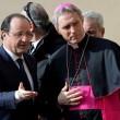 François Hollande incontra Papa Francesco per la prima volta in Vaticano 3