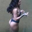 Rihanna, sexy topless e monokini in Brasile03
