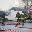 Osmaronno (Firenze). Incendio in capannone: bruciano tre laboratori cinesi02