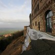 Volterra, le mura medievali crollate06