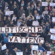 Lazio, contestazione anti Lotito dei tifosi: striscioni pro Cragnotti (foto) 2