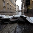 Roma, via del Corso allagata: tubatura esplosa, non pioggia (foto) 4