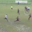 Tuttocuoio 1957 - Vigor Lamezia, gol incredibile in scivolata da centrocampo (video)