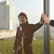 Murat Devseli, il climber turco che pulisce le finestre dei grattacieli02