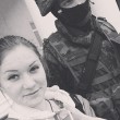crimea, selfie coi soldati russi: le foto degli ucraini coi militari