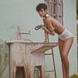 Rihanna in topless per Vogue Brasile01