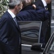 Berlusconi sempre più calvo. Torna la caduta dei capelli, trapianto fallito03