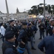 Comizio Renzi a piazza del Popolo, disordini12