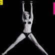 Miley Cyrus: topless e bondage nel video di "Tongue Tied" 02