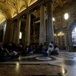 Roma, gli sgomberati di Torre Spaccata occupano Santa Maria Maggiore: "Chiediamo asilo al Papa" (FOTO) - 2