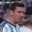 Messi vomita (ancora) in campo contro la Slovenia (FOTO-VIDEO) - 4