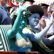 New York, sindaco Bill de Blasio travestito da sirena alla Mermaid Parade01