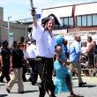 New York, sindaco Bill de Blasio travestito da sirena alla Mermaid Parade05