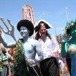 New York, sindaco Bill de Blasio travestito da sirena alla Mermaid Parade04