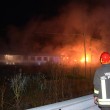 Pisa, fiamme su Intercity Napoli-Sestri Levante brucia vagone, tutti salvi01
