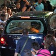Ciro Esposito, feretro arrivato a Napoli: commozione e applausi 1