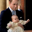 Principe George compie un anno: le nuove foto con mamma Kate e papà William12