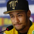 Neymar al ritiro della selecao FOTO17