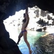 Naike Rivelli nuda, bagno hot in Sicilia: foto e video su Twitter