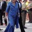 Merkel ci ricasca: a Bayreuth indossa lo stesso abito01