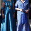 Merkel ci ricasca: a Bayreuth indossa lo stesso abito02
