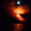 Stromboli, fiume di lava fino al mare VIDEO-FOTO