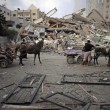 Gaza, il crollo del palazzo di 12 piani abbattuto dai missili israeliani5
