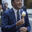 Matteo Renzi col gelato in mano: "Economist, il nostro è genuino" 11