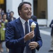 Matteo Renzi col gelato in mano: "Economist, il nostro è genuino" 8