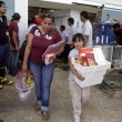 Messico, assalto al supermercato dopo il ciclone Odile FOTO