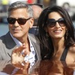 George Clooney e Amal Alamuddin sul Canal Grande di Venezia8