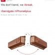 KitKat deride iPhone 6 plus: "Noi ci rompiamo, non ci pieghiamo" FOTO