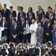 Papa Francesco: foto con Maradona, foto con Icardi e Wanda Nara…