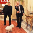 Berlusconi, Putin e il cagnolino Dudù sulla copertina di Chi