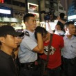 Hong Kong, ancora scontri: polizia arresta 26 manifestanti16