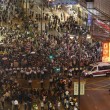 Hong Kong, ancora scontri: polizia arresta 26 manifestanti12