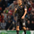 Francesco Totti, gavettone in diretta tv dopo Manchester City-Roma 24