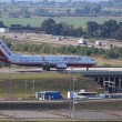 L'aereo sull'autostrada nei pressi dell'aeroporto di Lipsia05