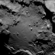 Il masso a forma di Piramide di Cheope sulla cometa di Rosetta 07