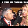 Le Iene, Enrico Lucci alla "festa der cinema de Roma" VIDEO