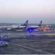 Dublino, scontro tra aerei Ryanair sulla pista dell'aeroporto FOTO 3