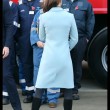 Kate Middleton incita al quarto mese, in Galles con William: il pancino cresce FOTO01