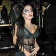 Lady Gaga porta a spasso il cane: il sexy abito velato mostra la lingerie3