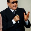 Berlusconi, si aggrava l'uveite: ricoverato al San Raffaele per una settimana 04