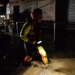 Maltempo Liguria, Chiavari allagata: 10 persone salvate coi gommoni 03