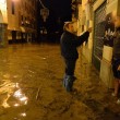 Maltempo Liguria: Chiavari allagata, crolla casa a Carasco: 2 dispersi 07